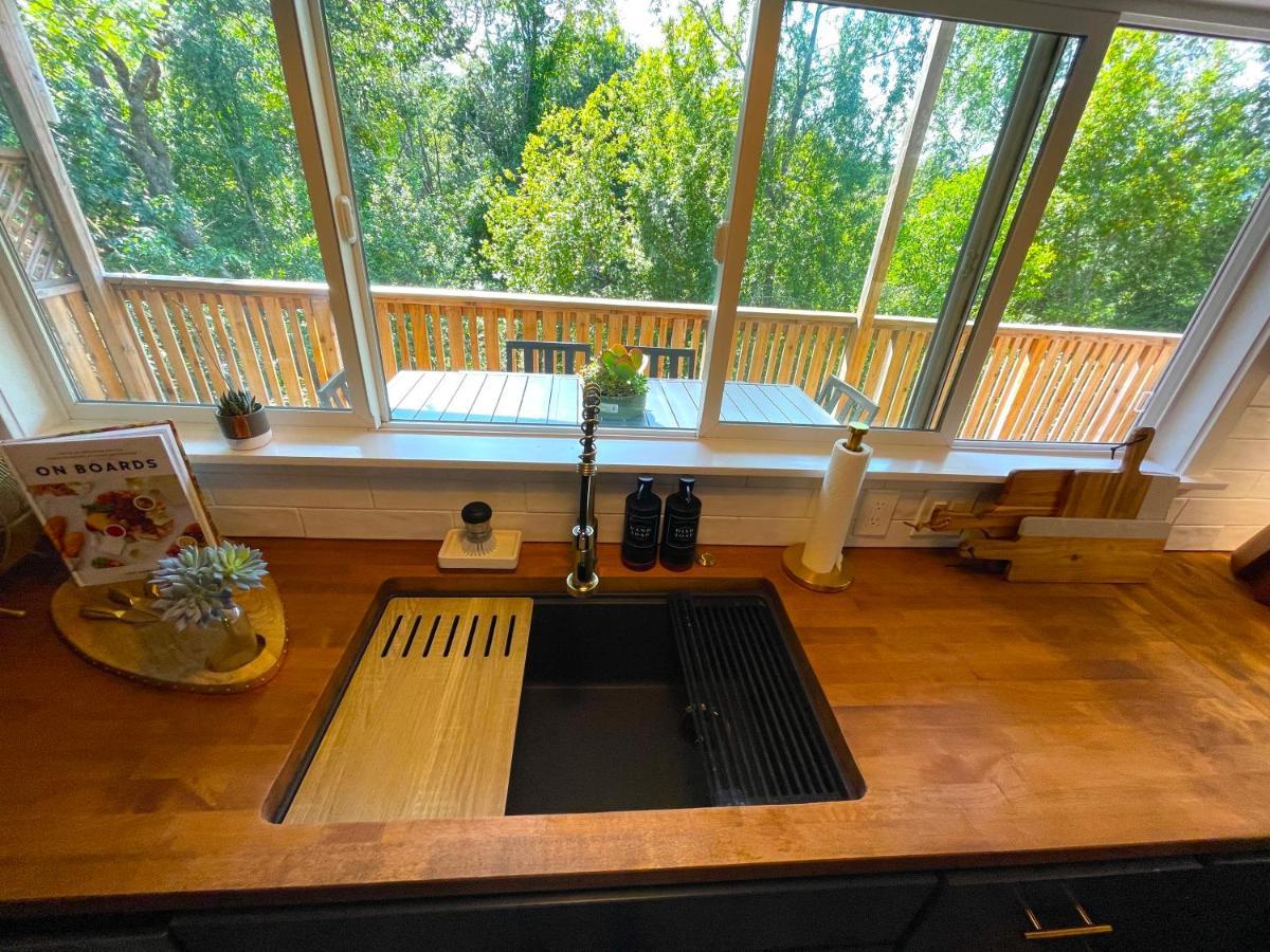 Private Wine Country-River Bungalow! Sunny Treetop Views - Pets Stay Free Forestville Exterior foto